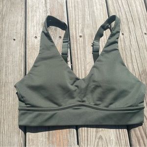 Fabletics all day every day sports bra green size medium